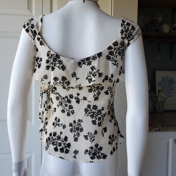 Bandolino White and black floral print top - Picture 4 of 9